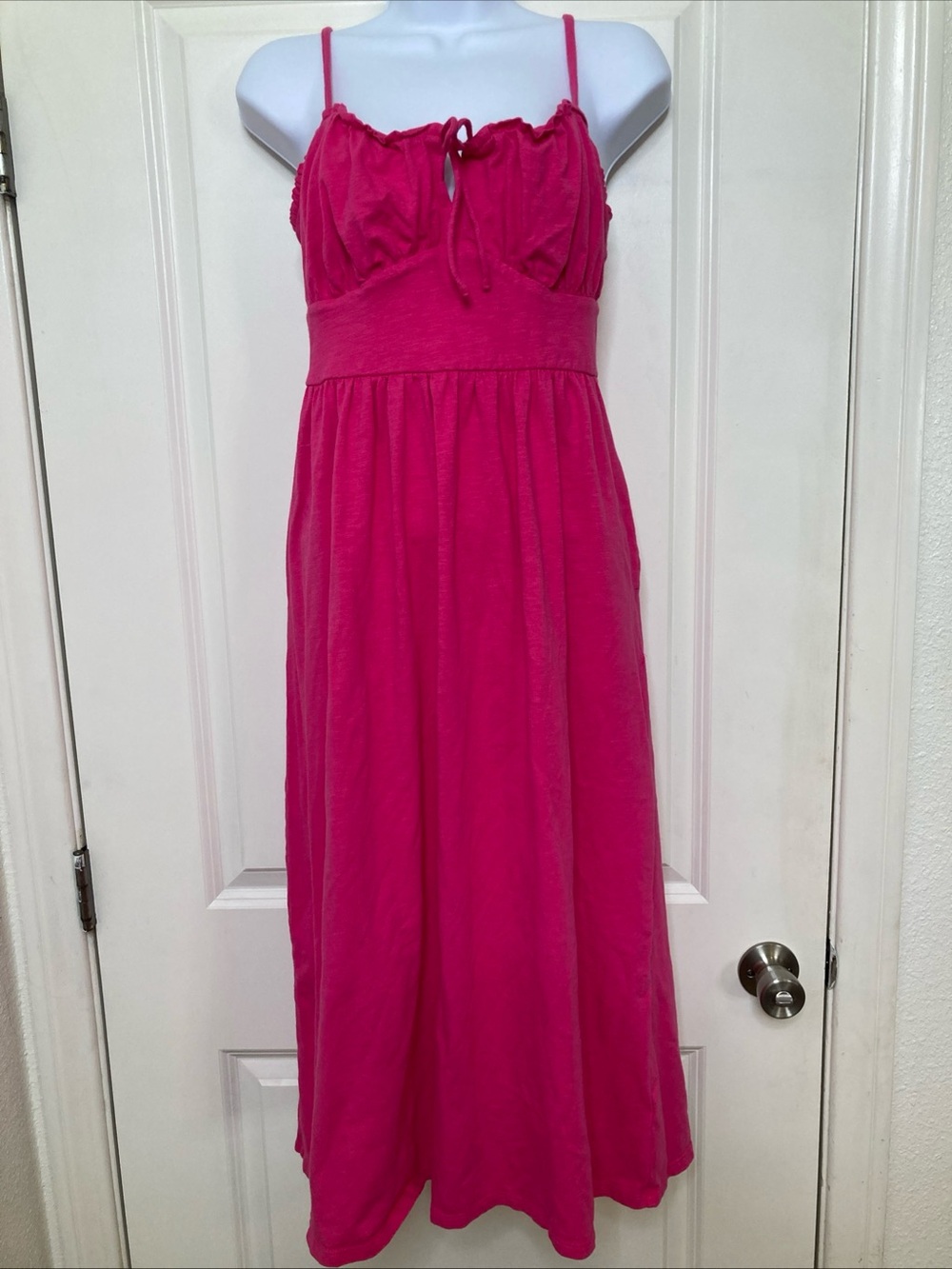 Old Navy Fit & Flare Tie Front Milkmaid Cami Midi Dress Hot Pink Smocked Sz S